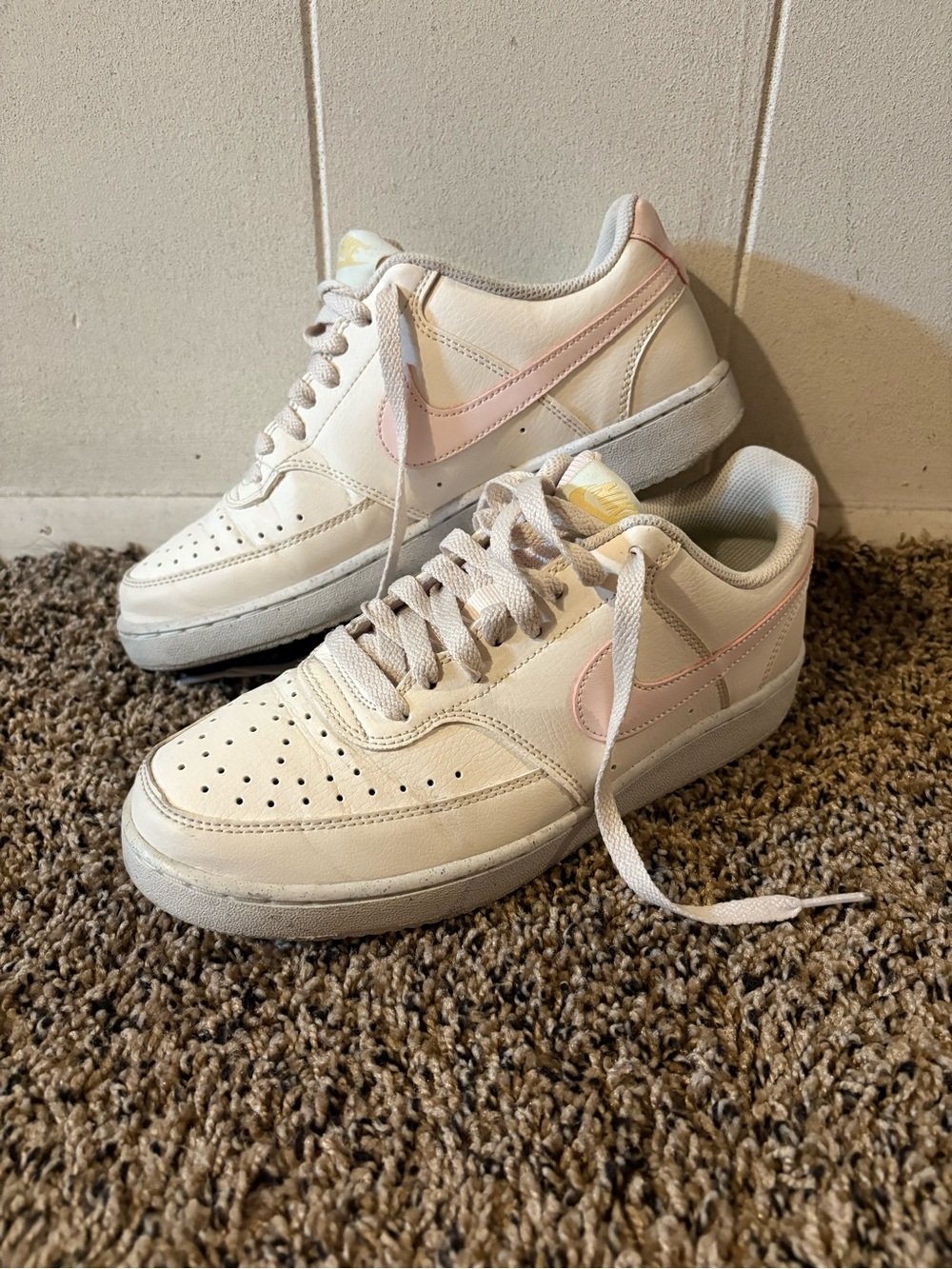 Nike Court Vision •Size 9 Women’s